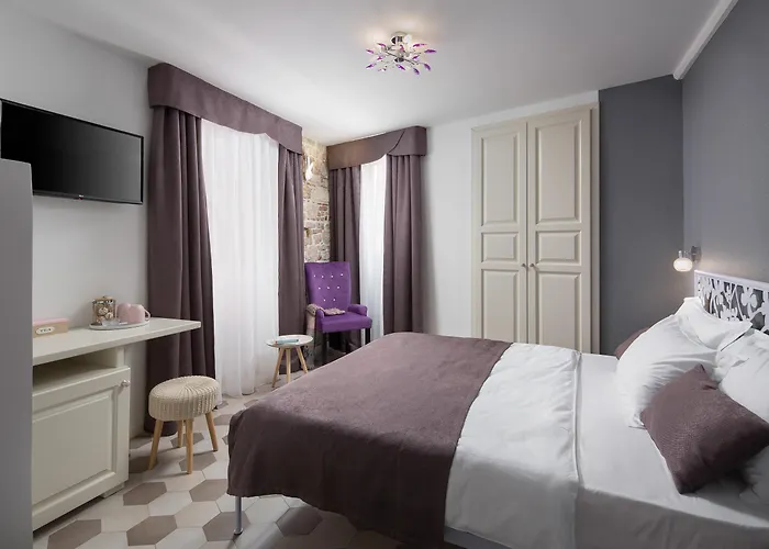 Noemi's - Adults Only Hotel